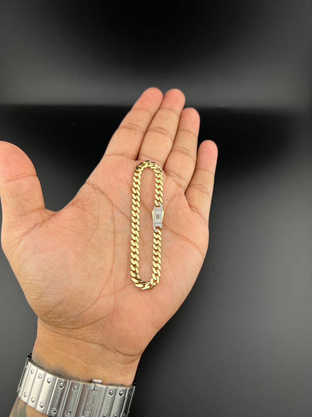 Bracelet
