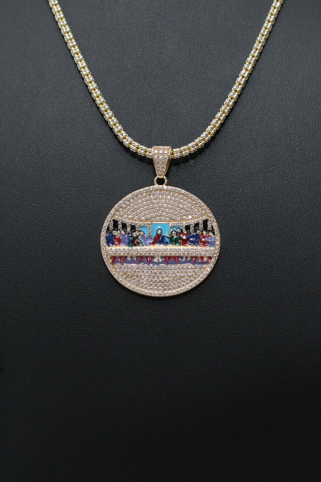 Men chain