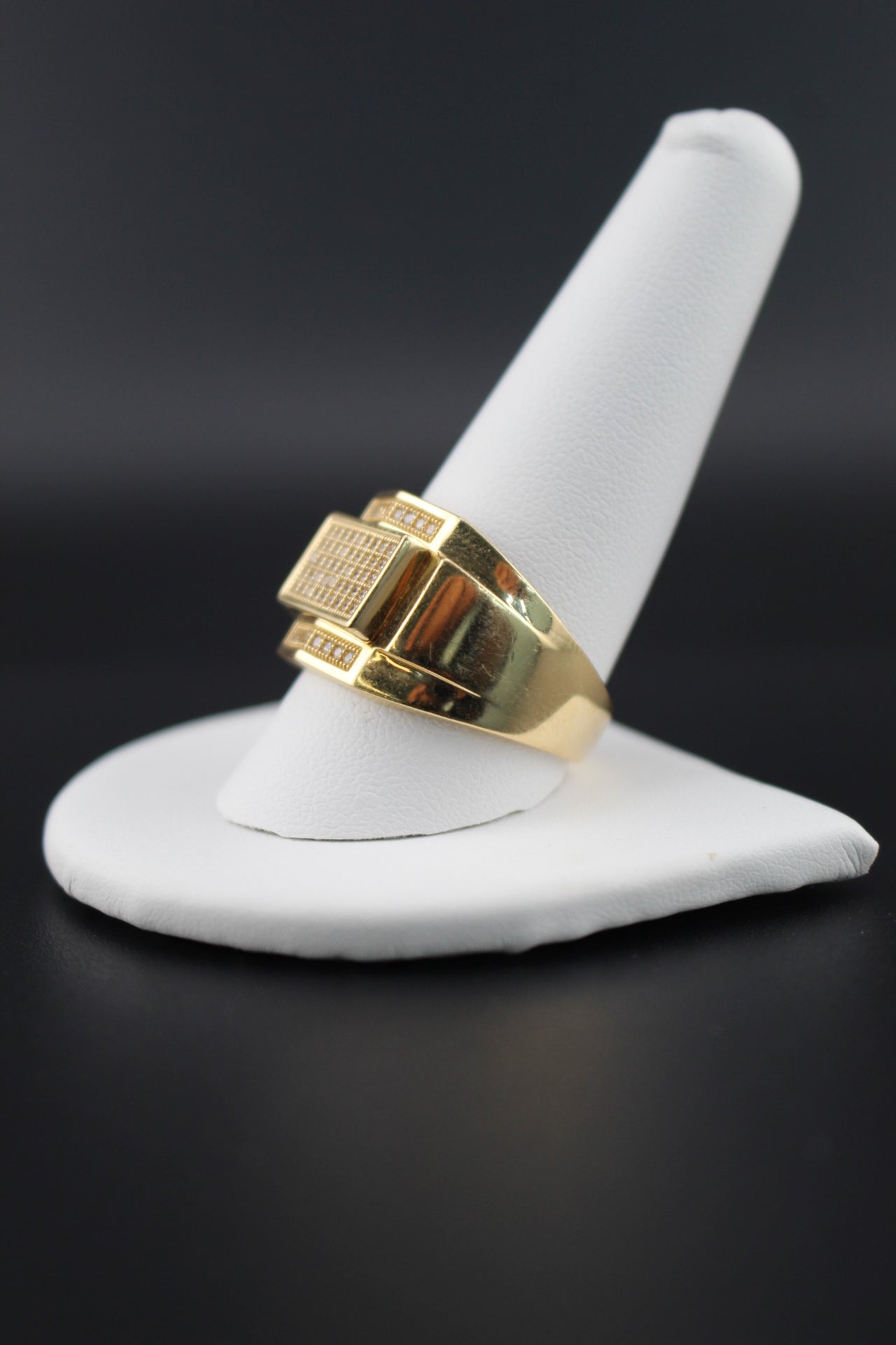 Men’s ring