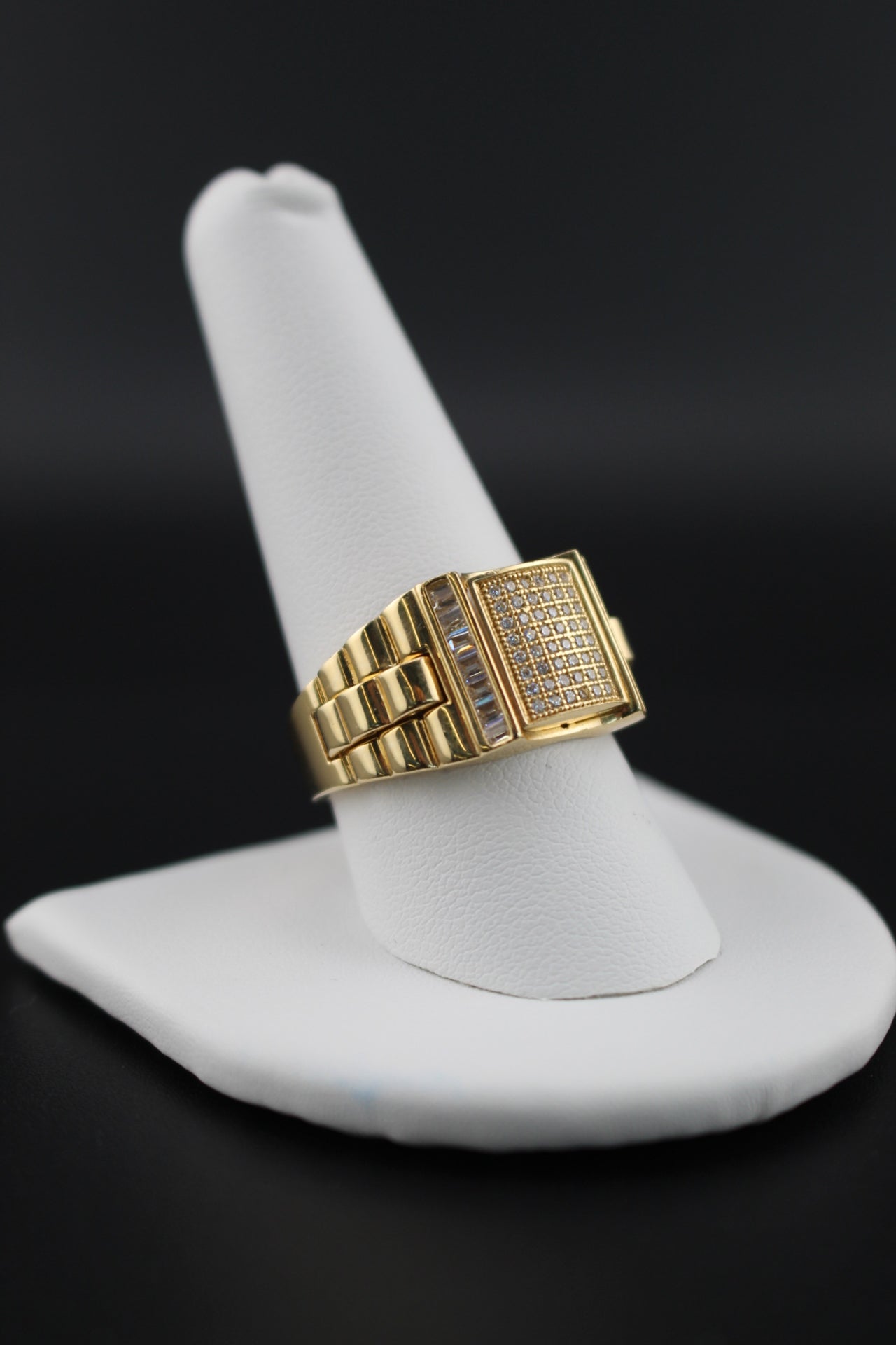 Men’s ring