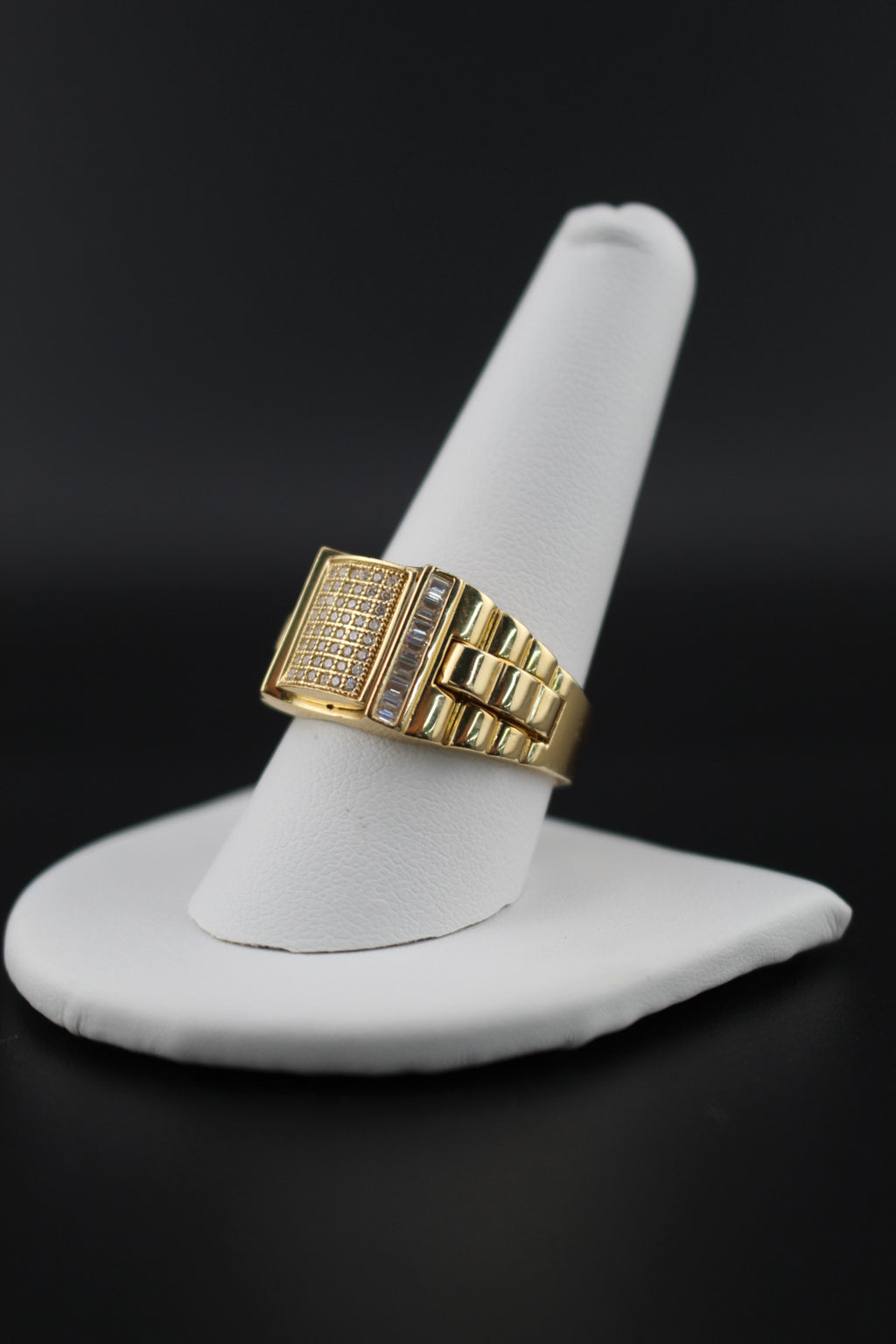 Men’s ring