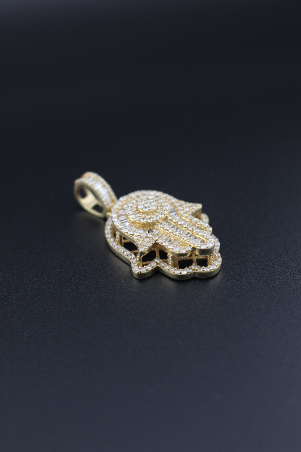 Pendant